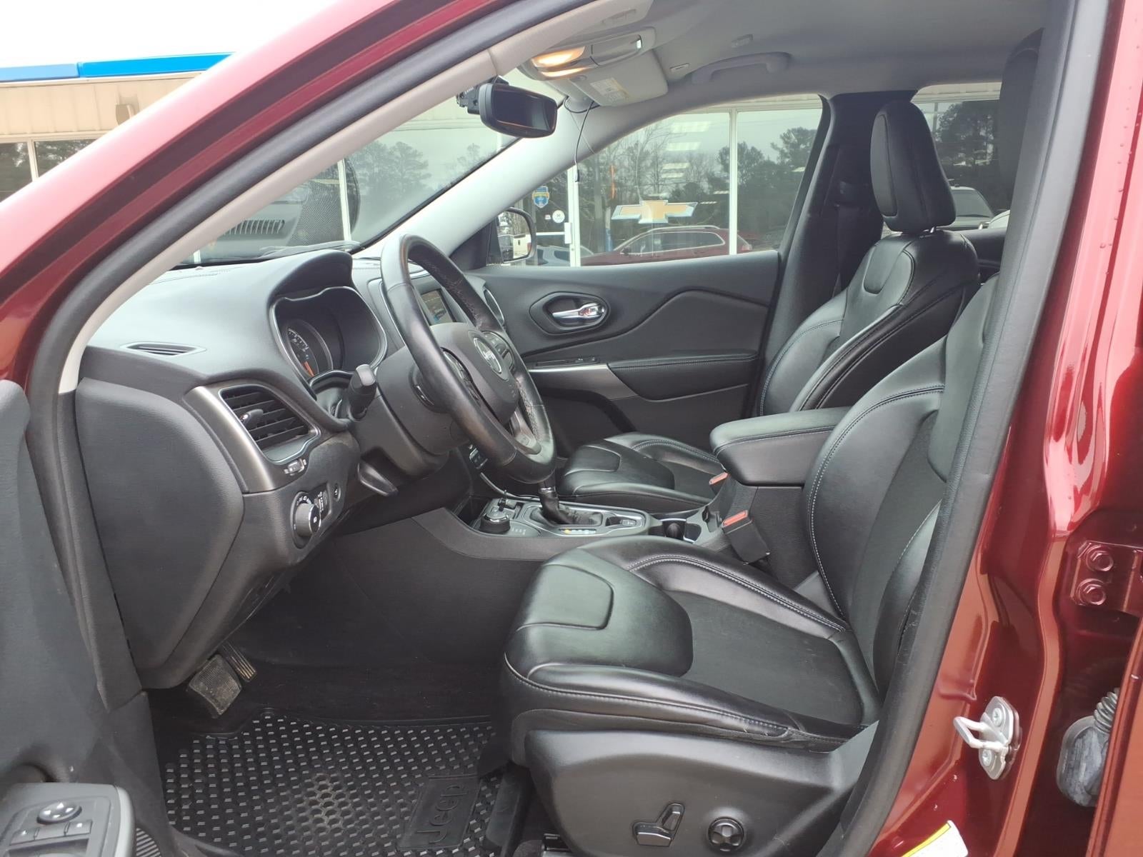 2019 Jeep Cherokee Latitude Plus