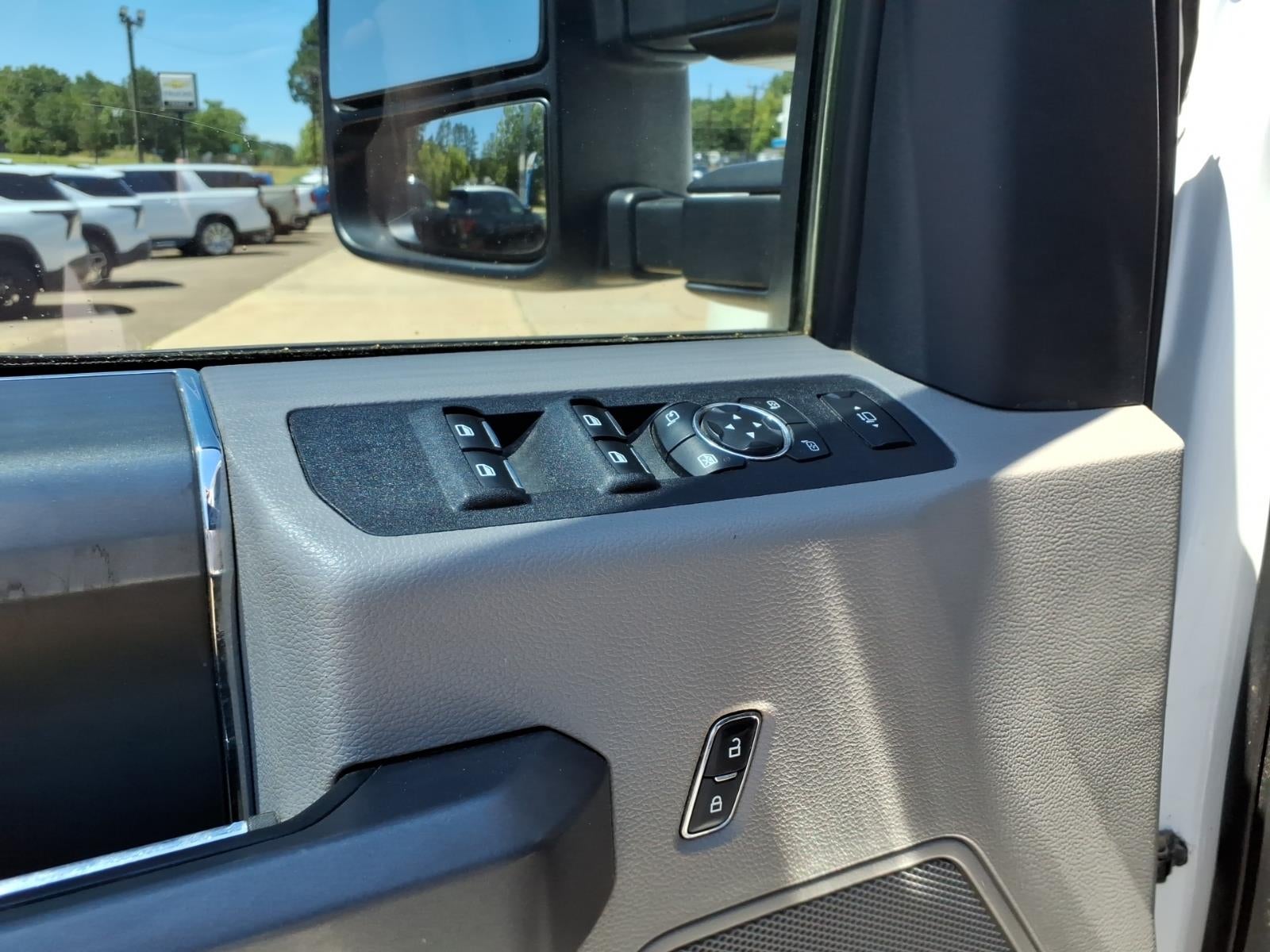 2018 Ford Super Duty F-350 DRW XL