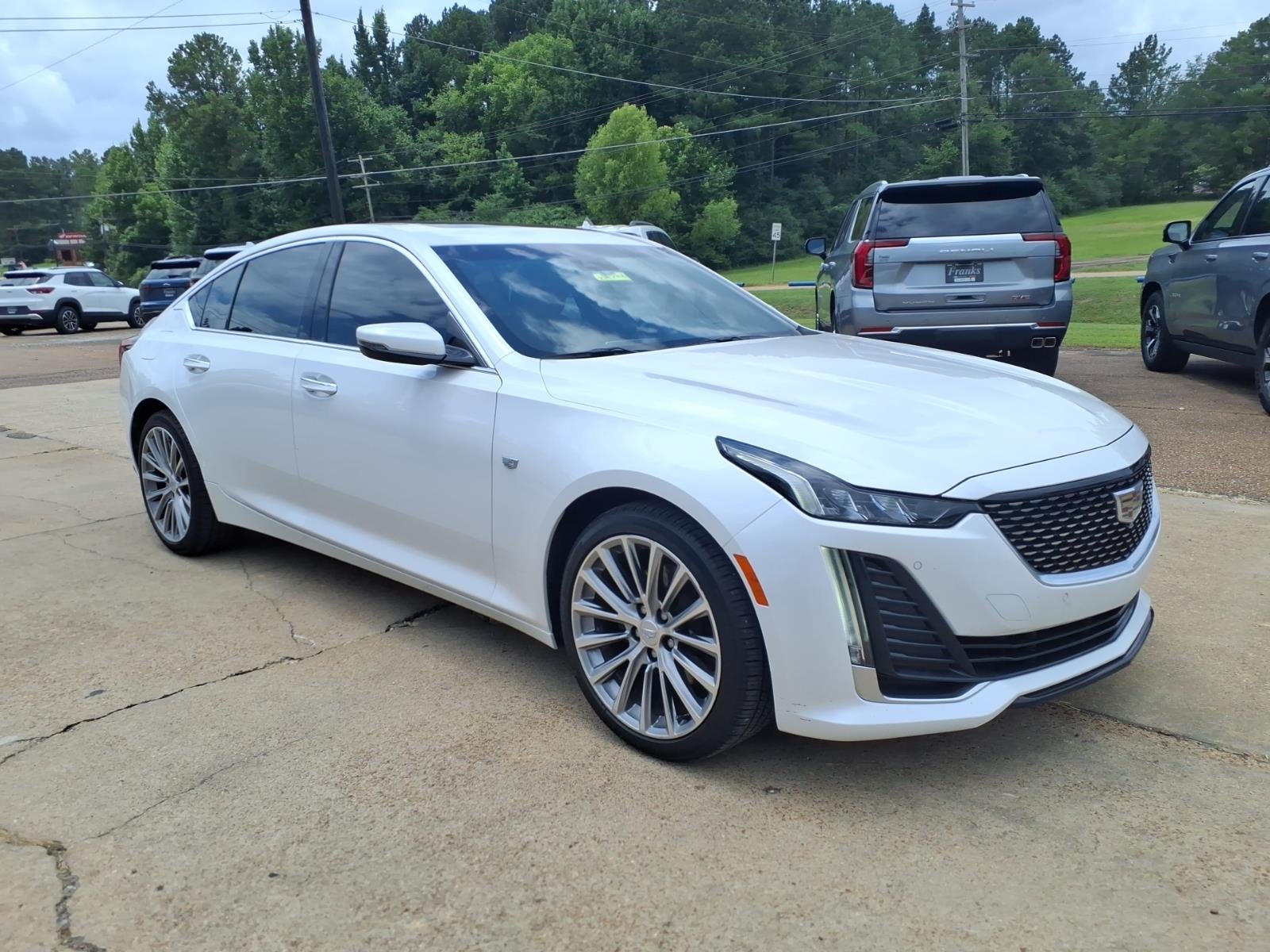 2022 Cadillac CT5 Premium Luxury