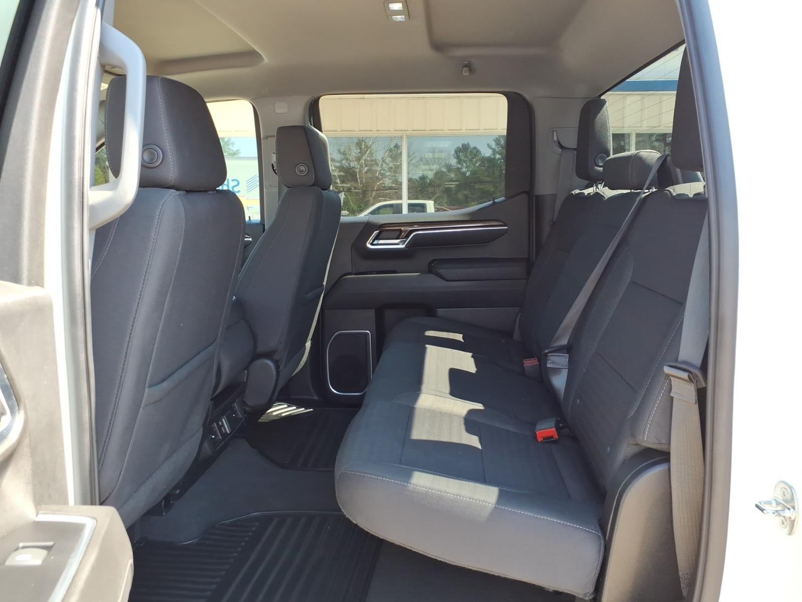 2022 Chevrolet Silverado 1500 LT (2FL)