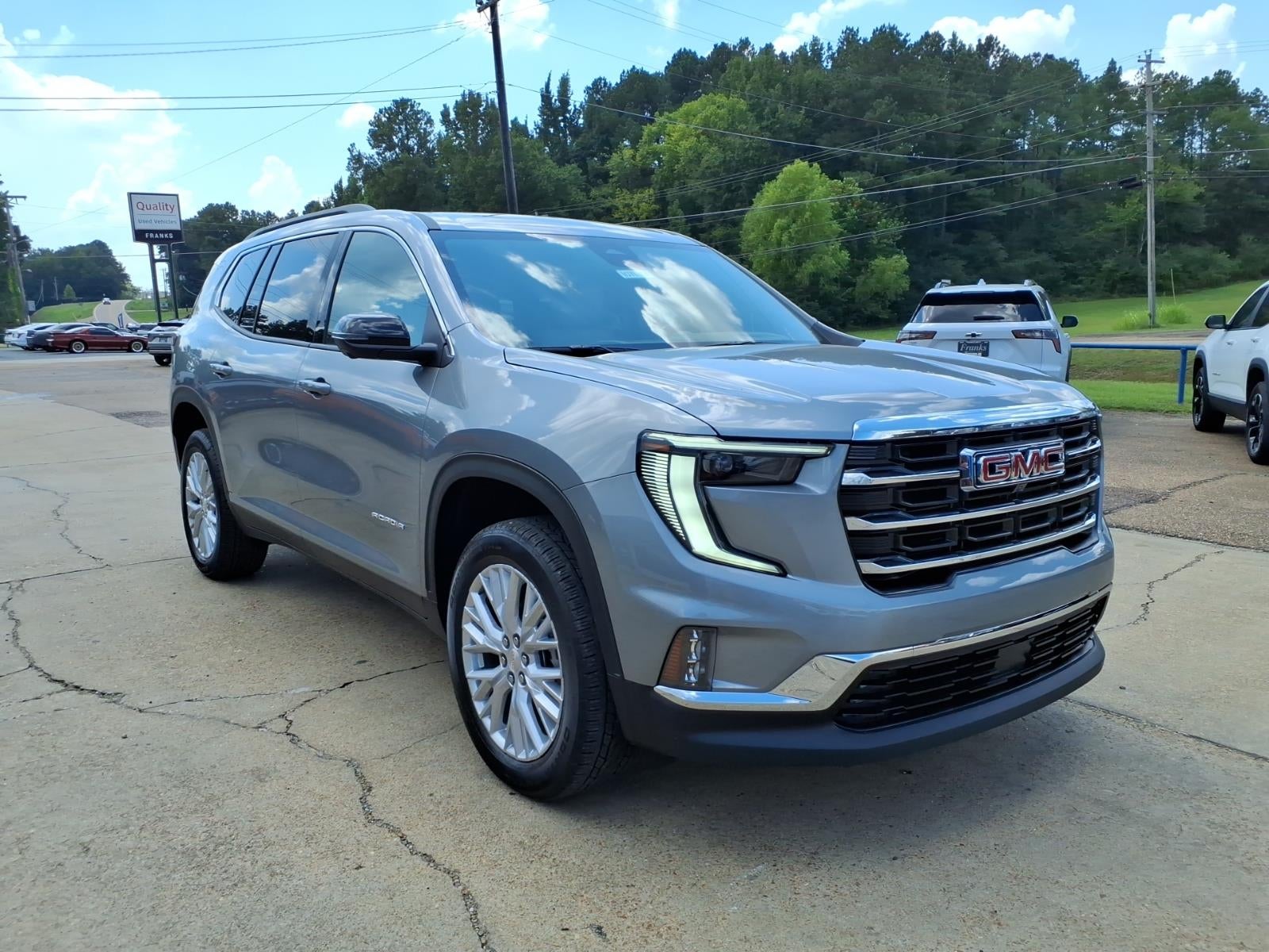 2027 GMC Acadia Elevation