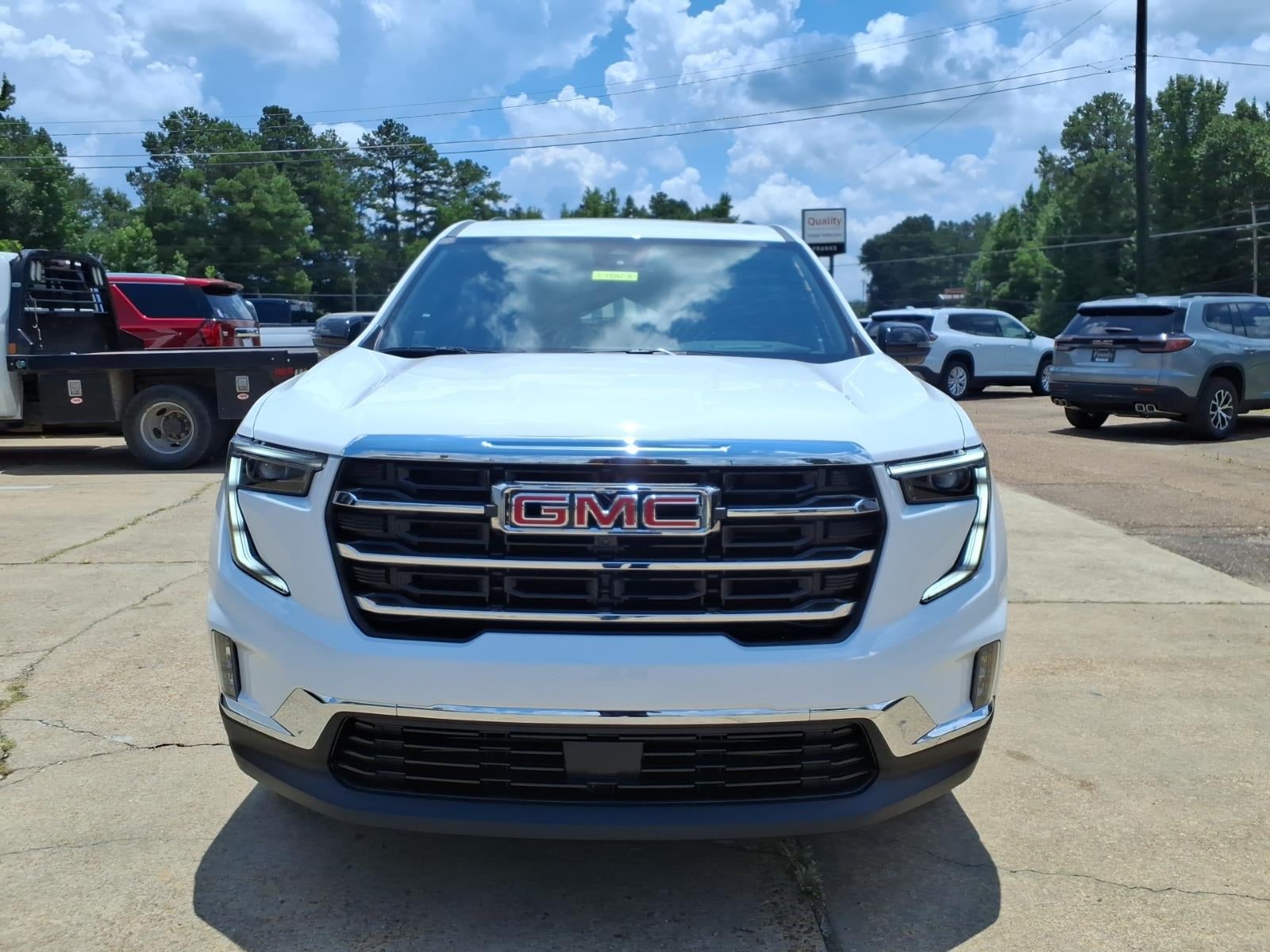 2026 GMC Acadia Elevation