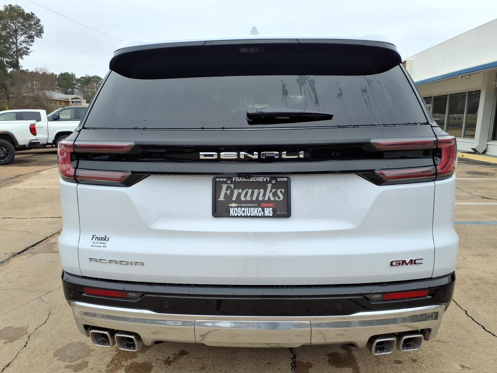 2026 GMC Acadia Denali