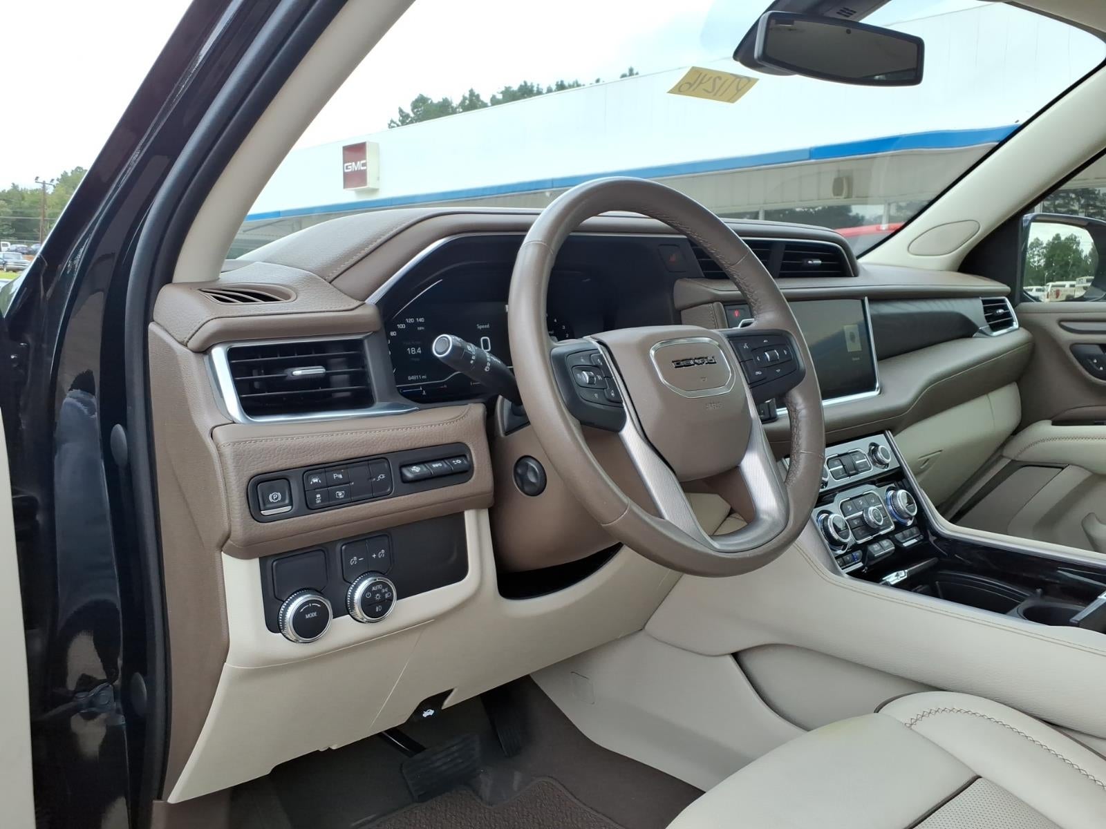 2022 GMC Yukon XL Denali