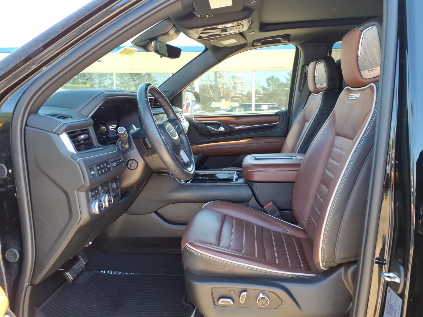 2024 GMC Yukon Denali Ultimate