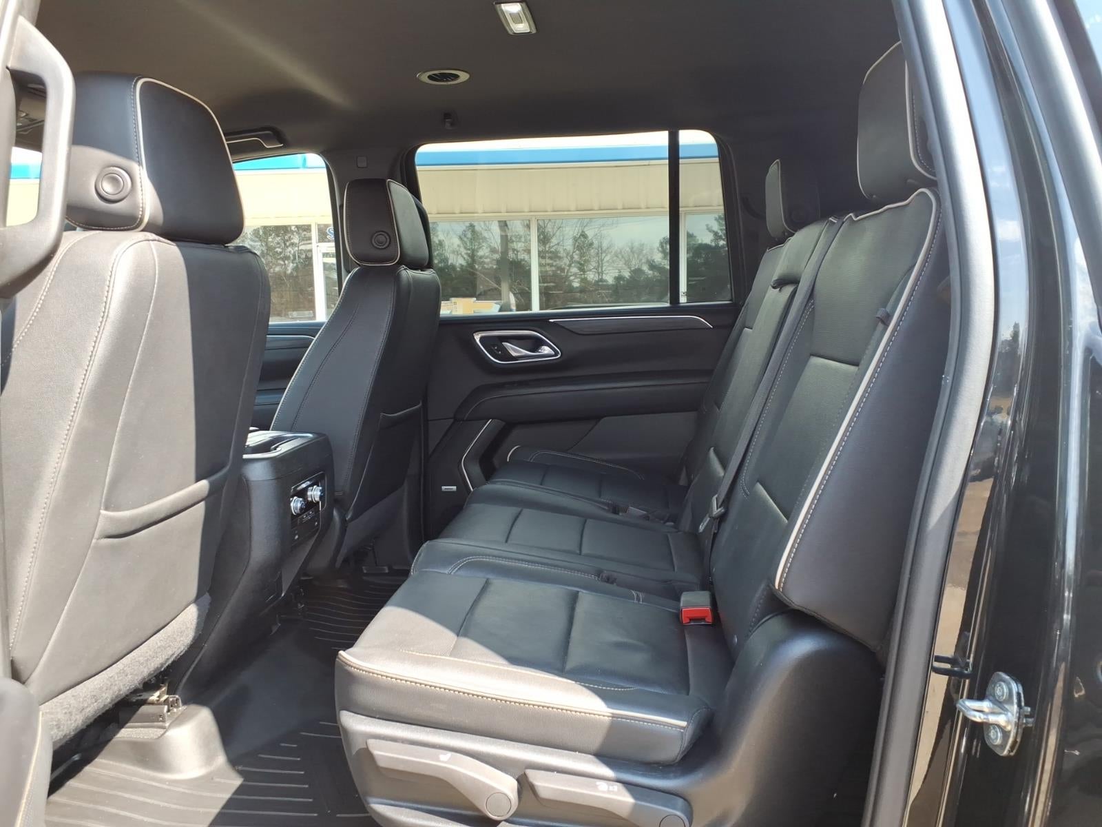 2022 GMC Yukon XL SLT