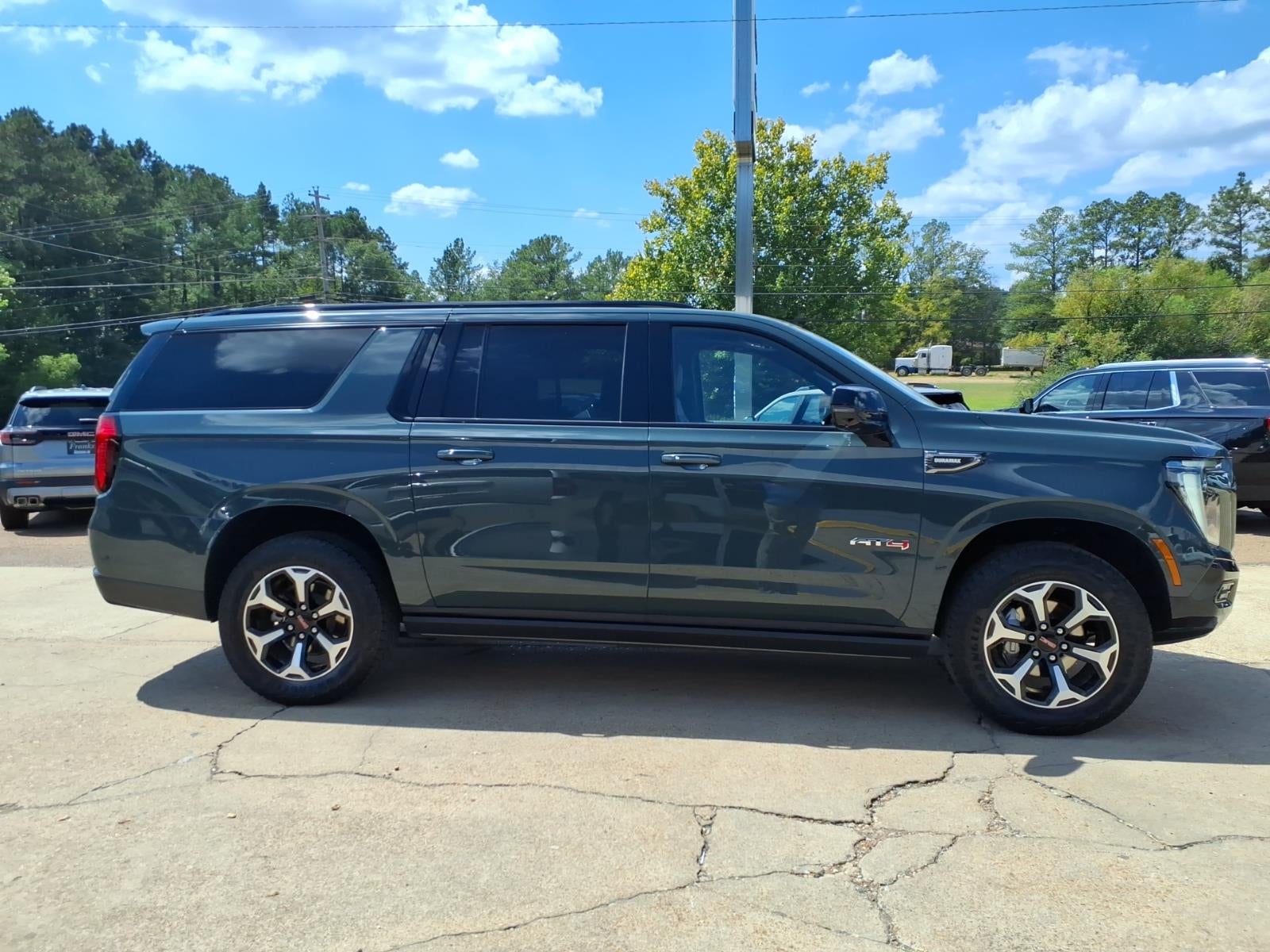 2026 GMC Yukon XL AT4