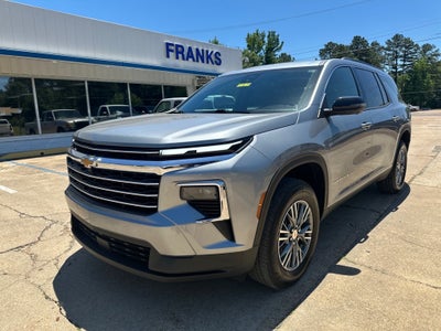 2024 Chevrolet Traverse LT