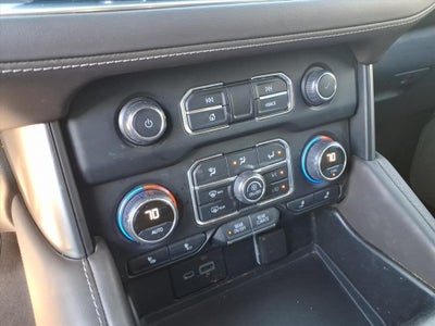 2022 Chevrolet Suburban LT