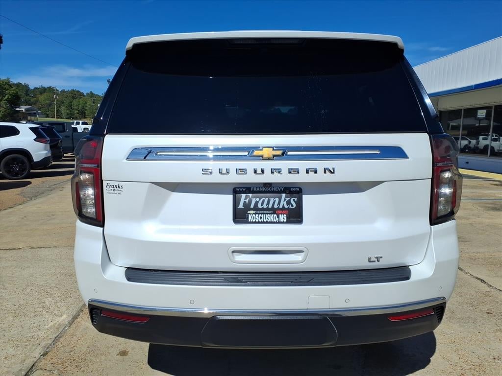 2022 Chevrolet Suburban LT