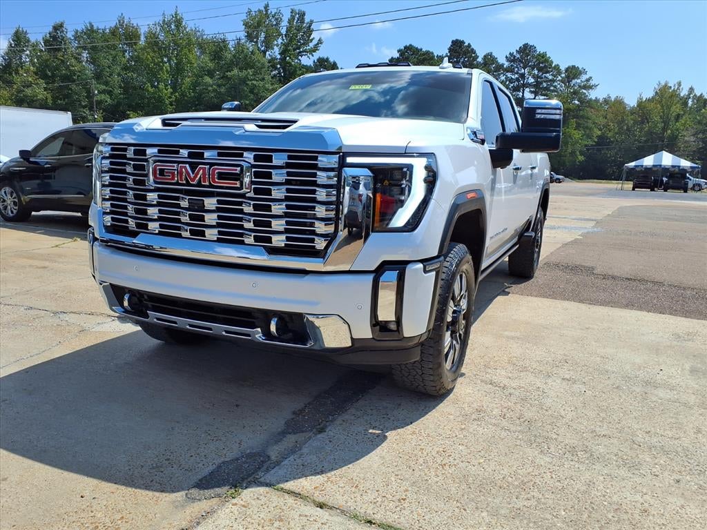 2025 GMC Sierra 2500 HD Denali