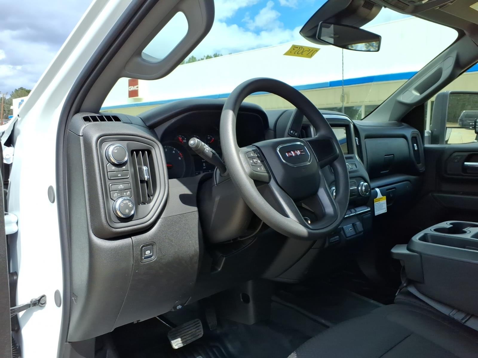 2026 GMC Sierra 3500 HD Pro DRW