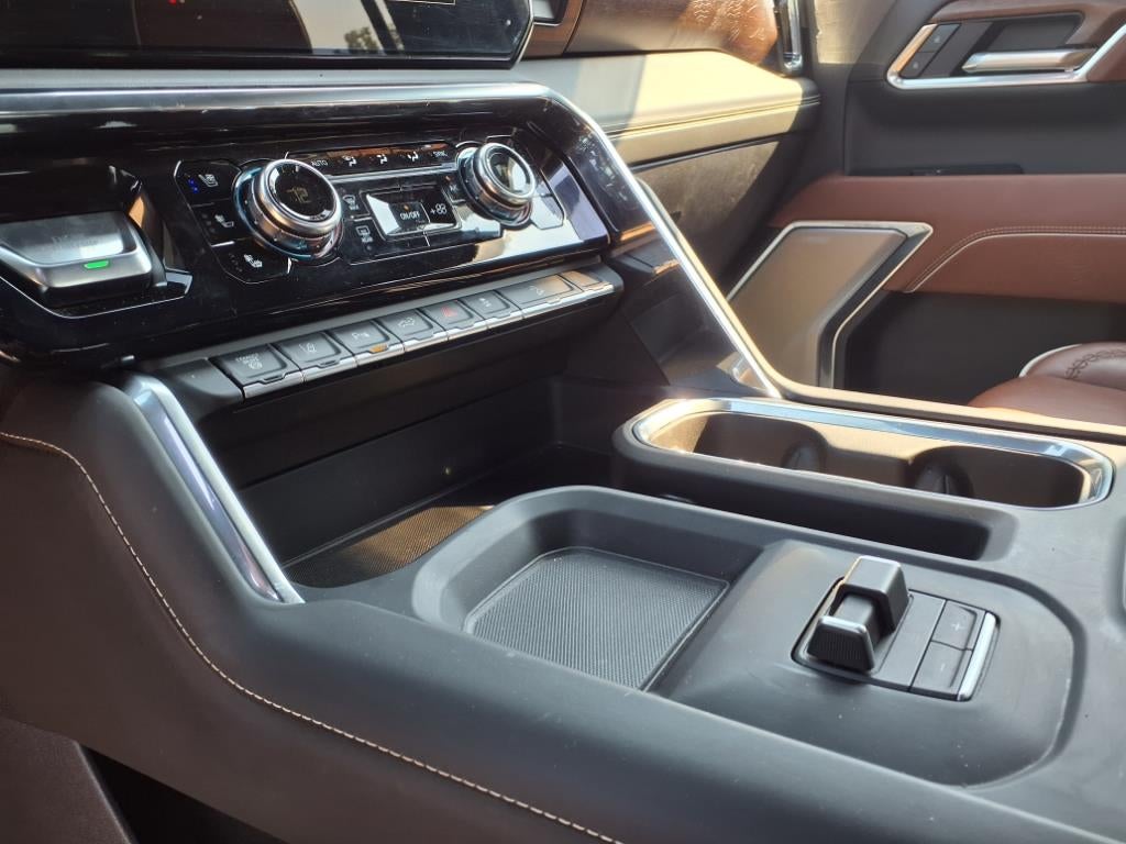 2025 GMC Sierra 3500 HD Denali Ultimate