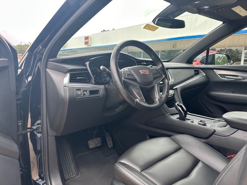 2021 Cadillac XT5 Luxury