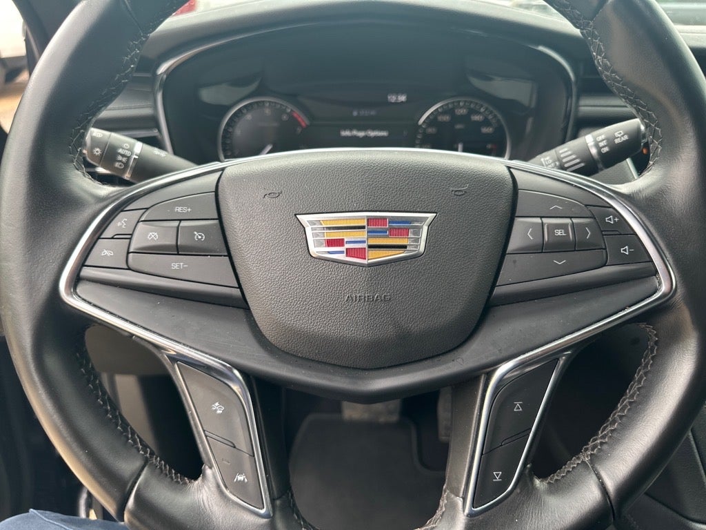 2021 Cadillac XT5 Luxury