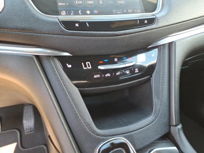 2023 Cadillac XT5 FWD Luxury