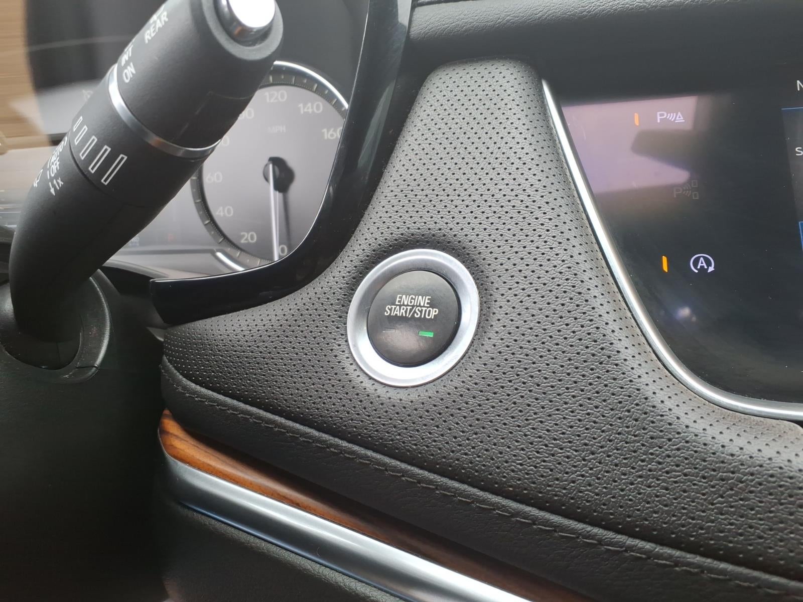 2020 Cadillac XT5 Premium Luxury