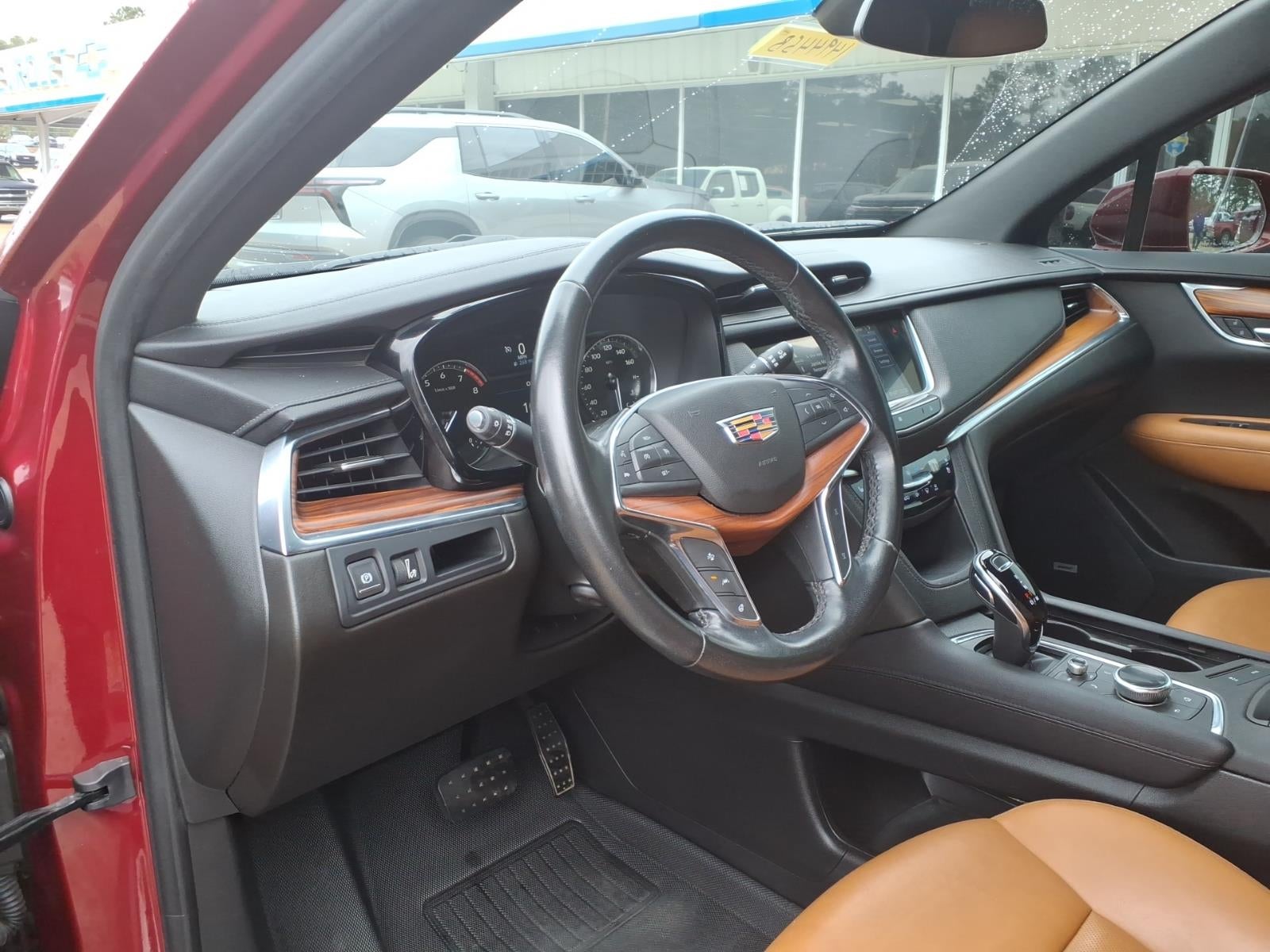 2020 Cadillac XT5 Premium Luxury