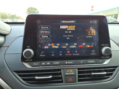 2021 Nissan Altima 2.0 SR