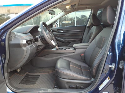 2021 Nissan Altima 2.0 SR