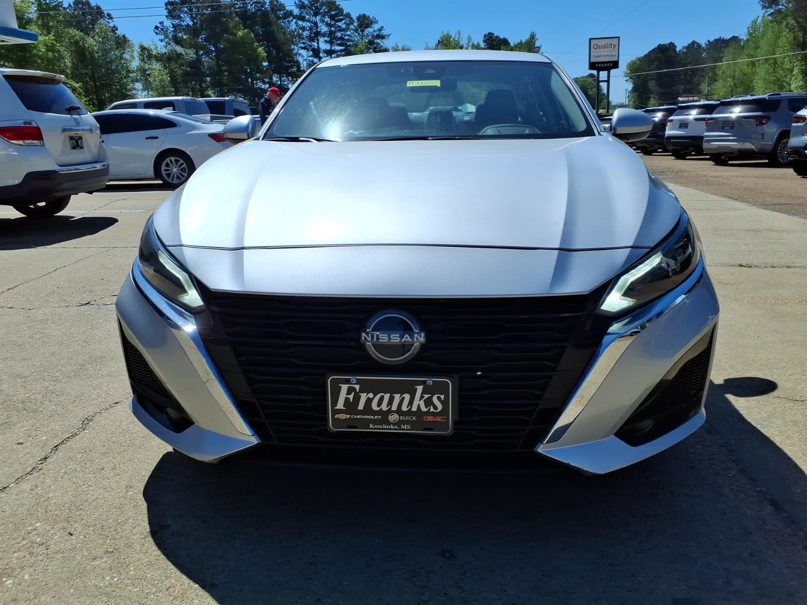 2023 Nissan Altima 2.5 SV