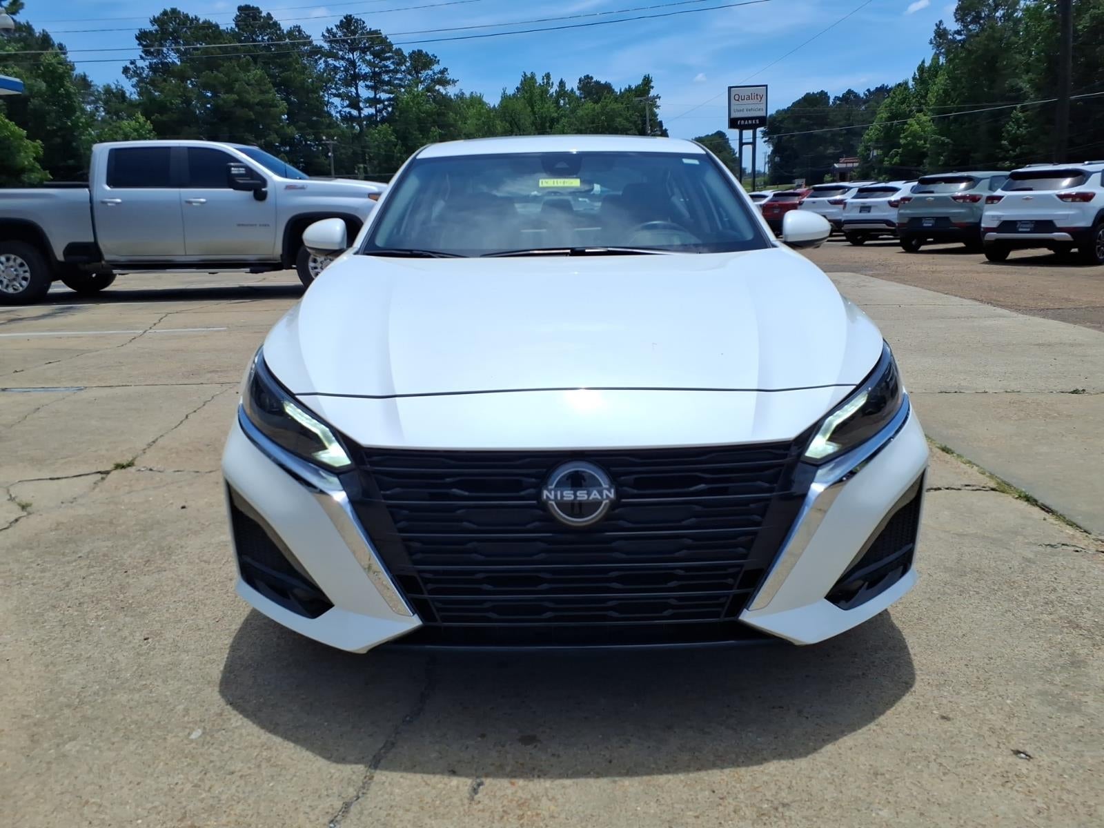 2025 Nissan Altima SL