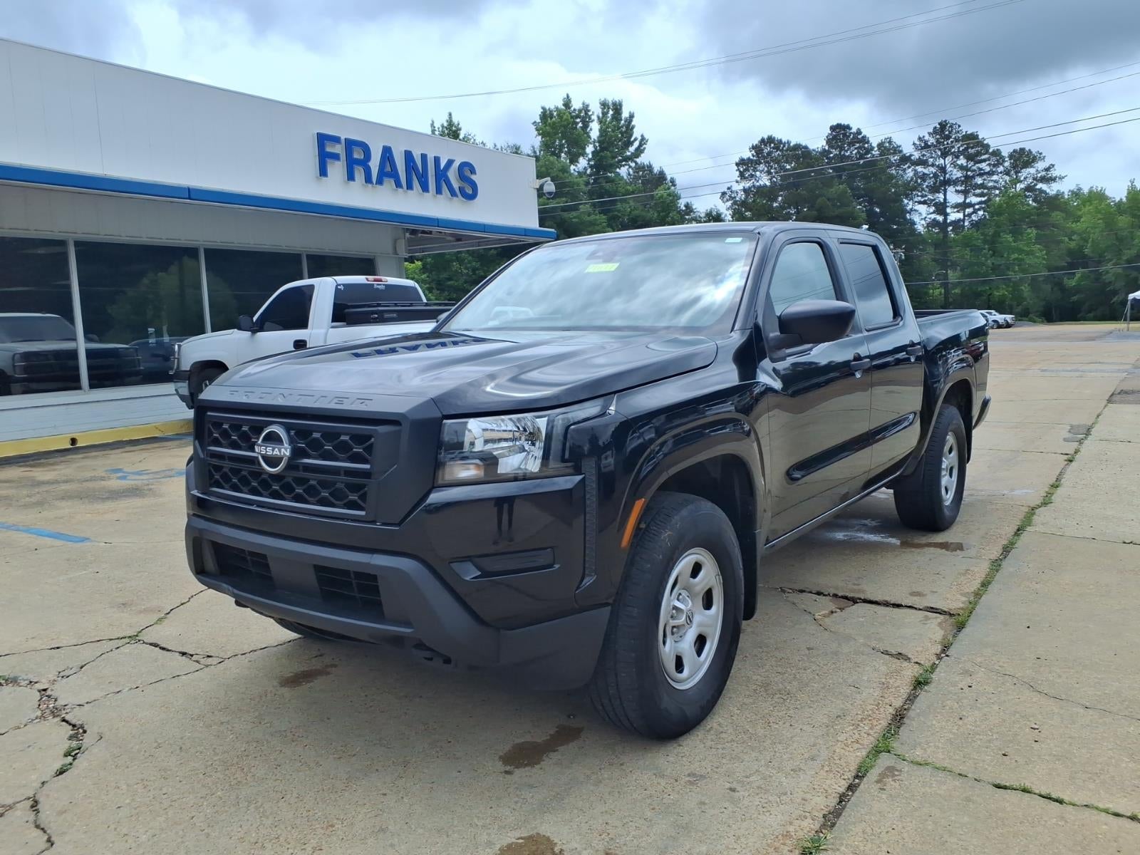 2022 Nissan Frontier S Crew Cab 4x4's photo