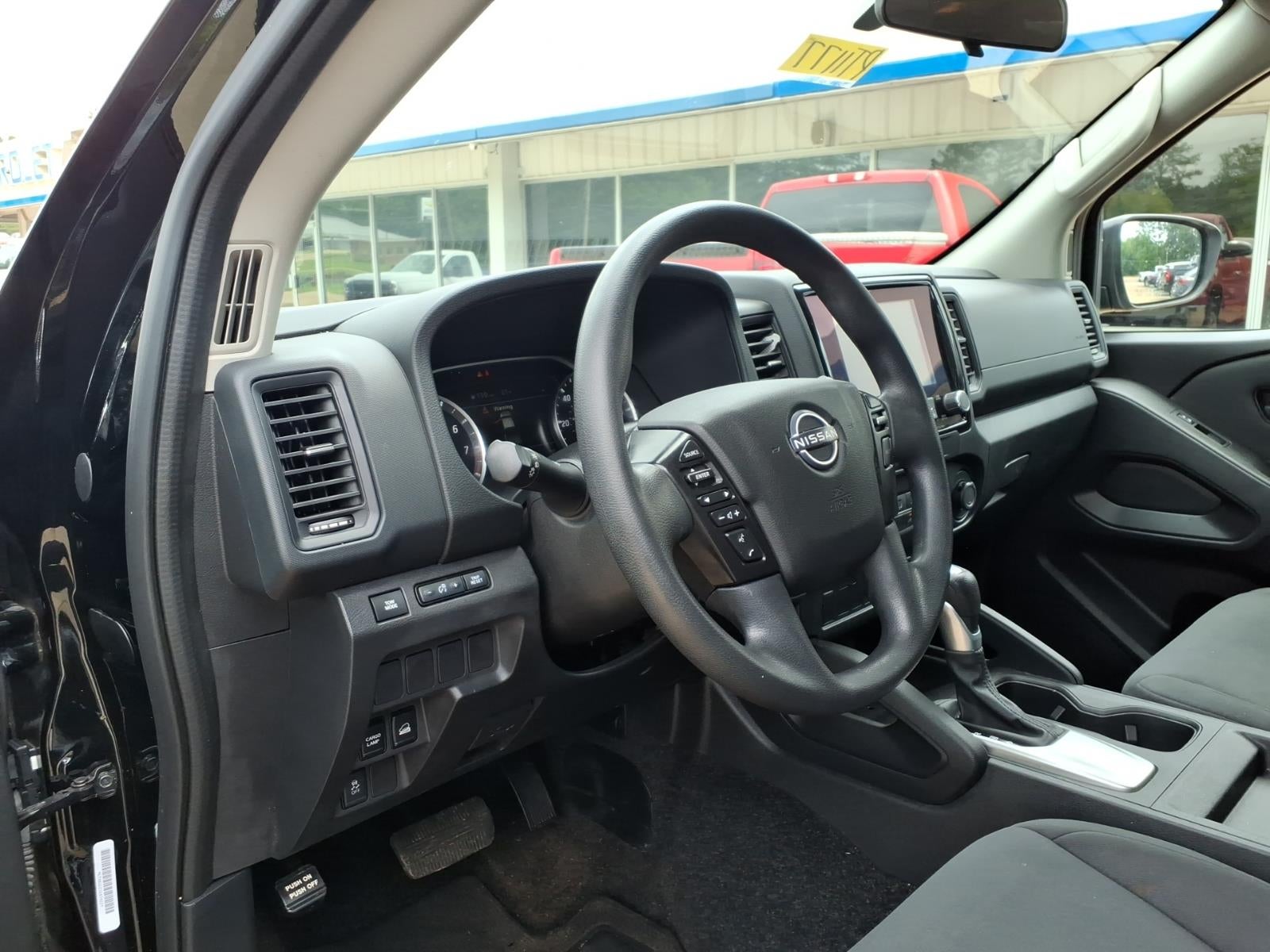 2022 Nissan Frontier S