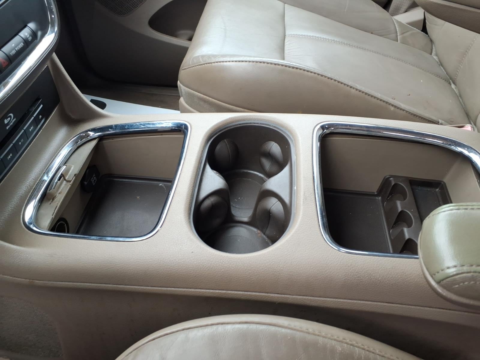 2015 Chrysler Town & Country Limited Platinum