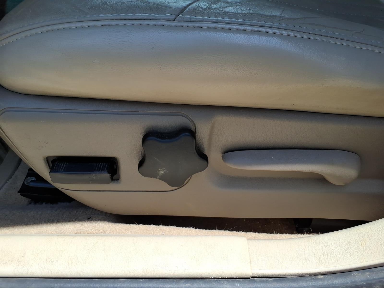 2002 Chevrolet Impala LS