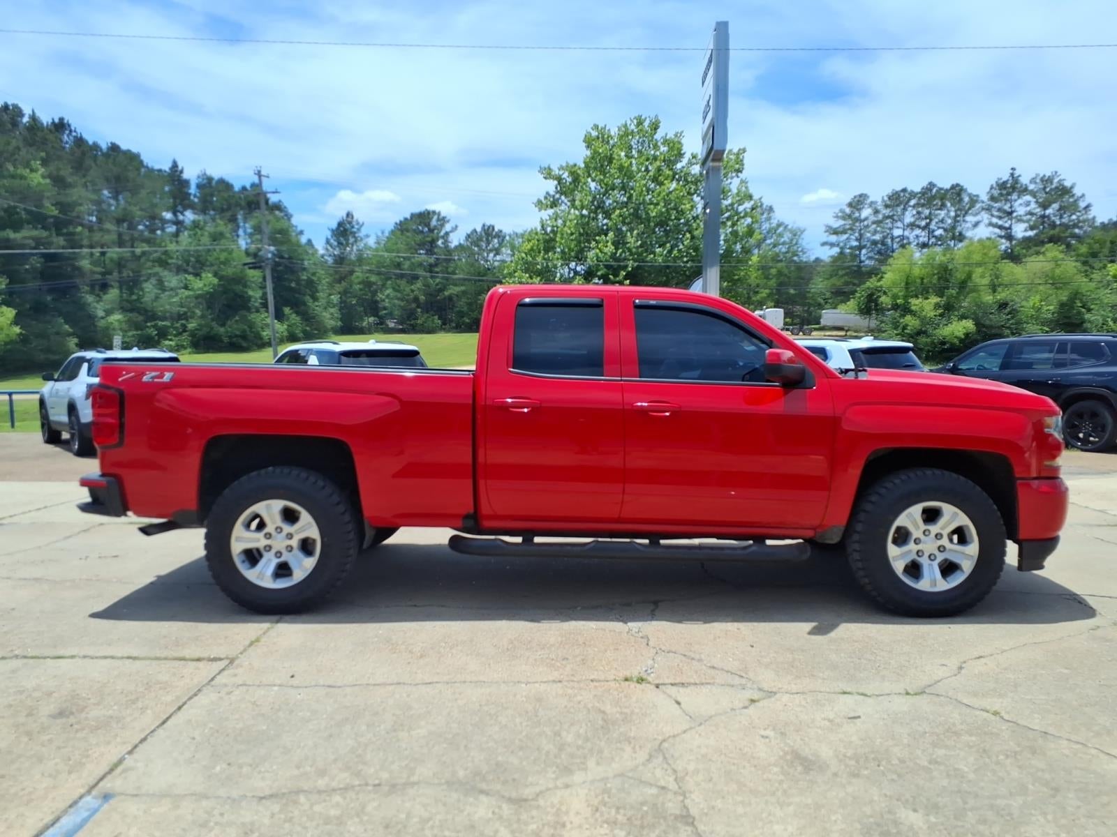 2019 Chevrolet Silverado LD LT