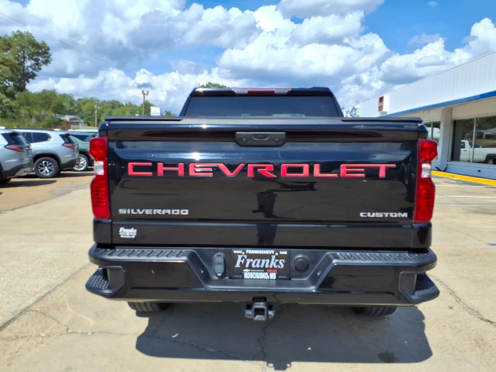 2023 Chevrolet Silverado 1500 Custom