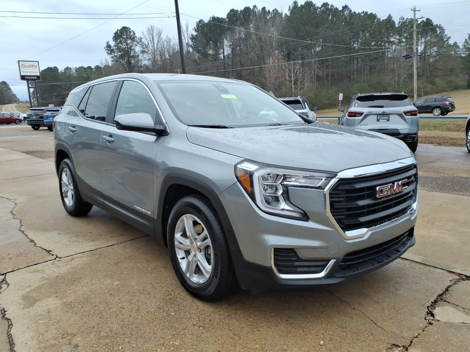 2023 GMC Terrain SLE