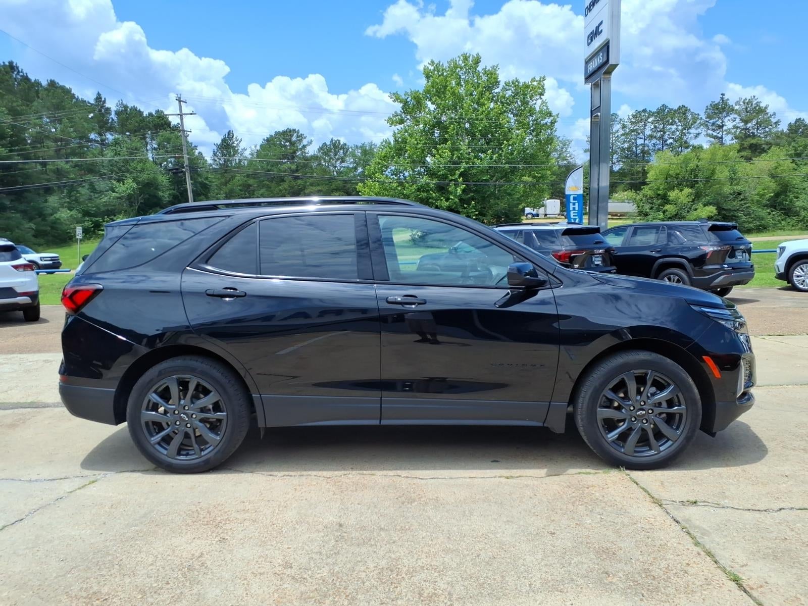 2023 Chevrolet Equinox RS