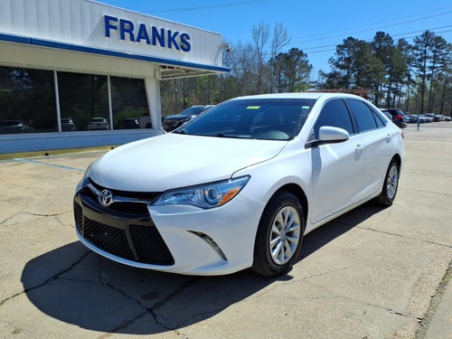 2016 Toyota Camry XLE