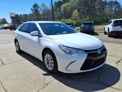 2016 Toyota Camry XLE