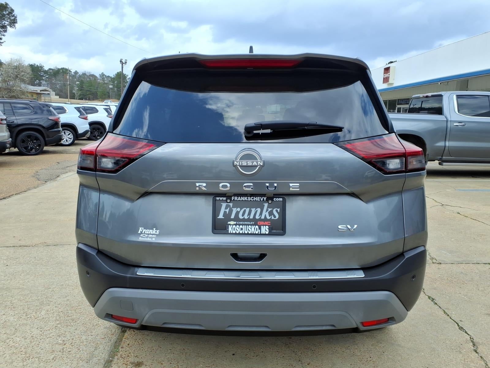 2023 Nissan Rogue SV