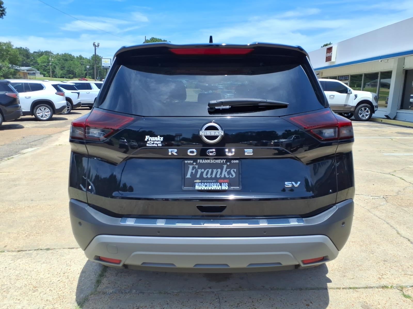 2023 Nissan Rogue SV