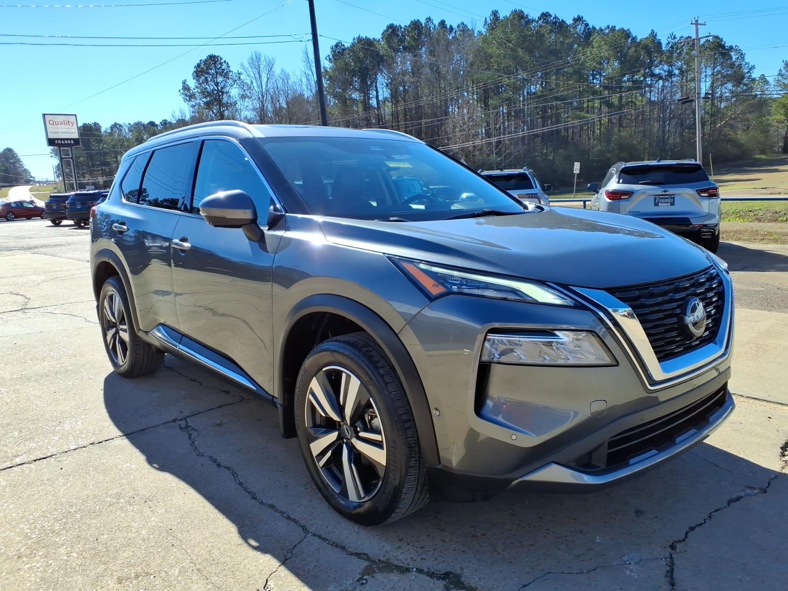 2023 Nissan Rogue SL