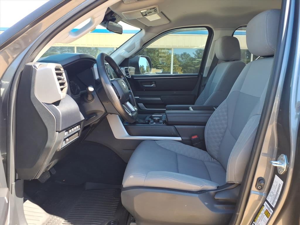 2023 Toyota Tundra 4WD SR5