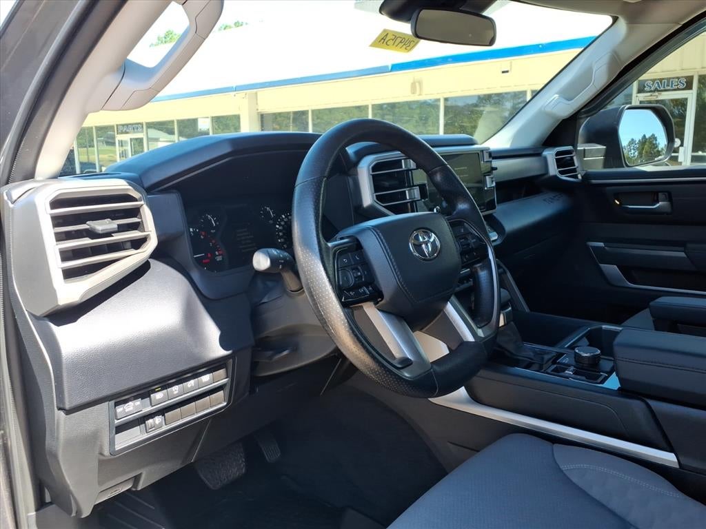 2023 Toyota Tundra 4WD SR5