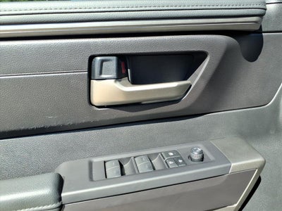 2023 Toyota Tundra 4WD SR5