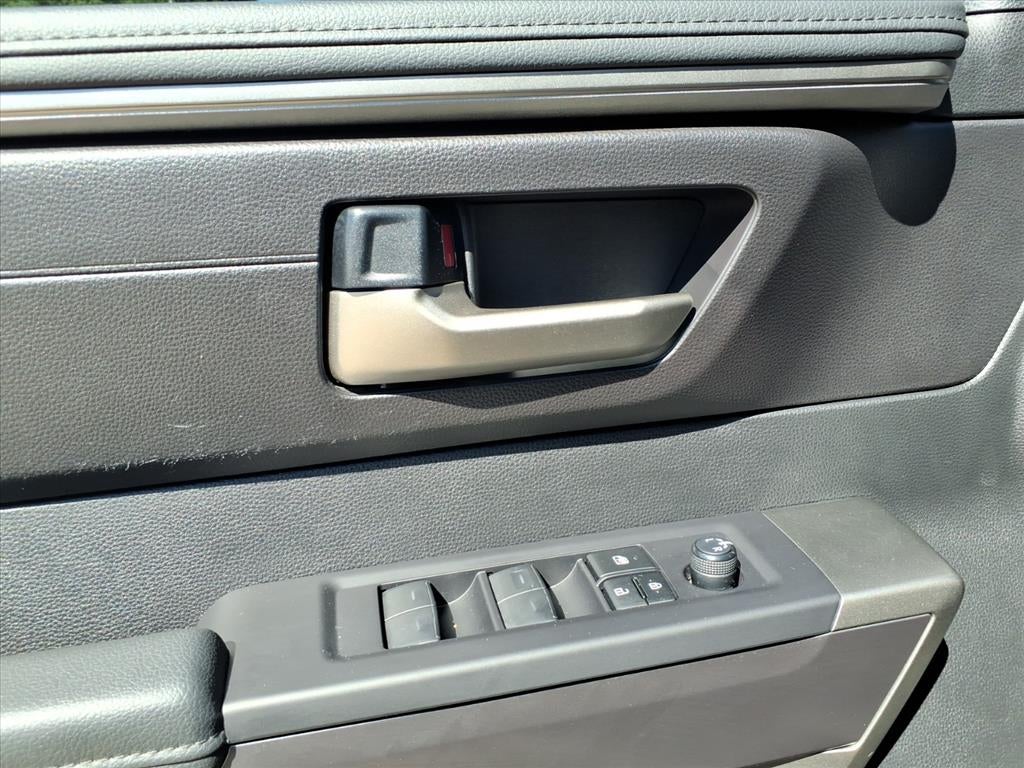 2023 Toyota Tundra 4WD SR5