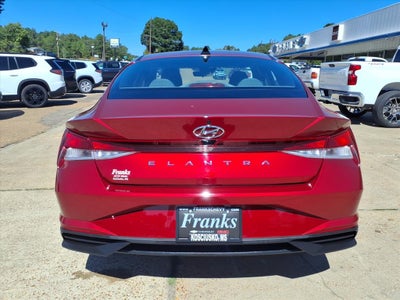 2023 Hyundai Elantra SEL