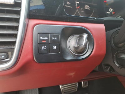 2022 Porsche Cayenne S