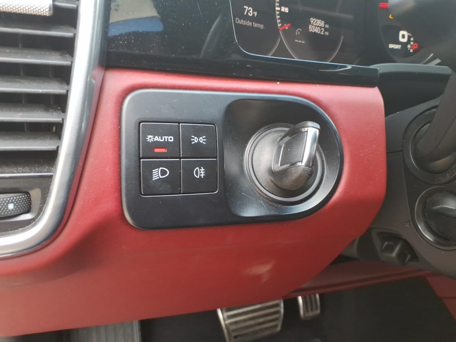 2022 Porsche Cayenne S