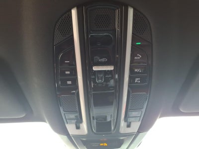 2022 Porsche Cayenne S